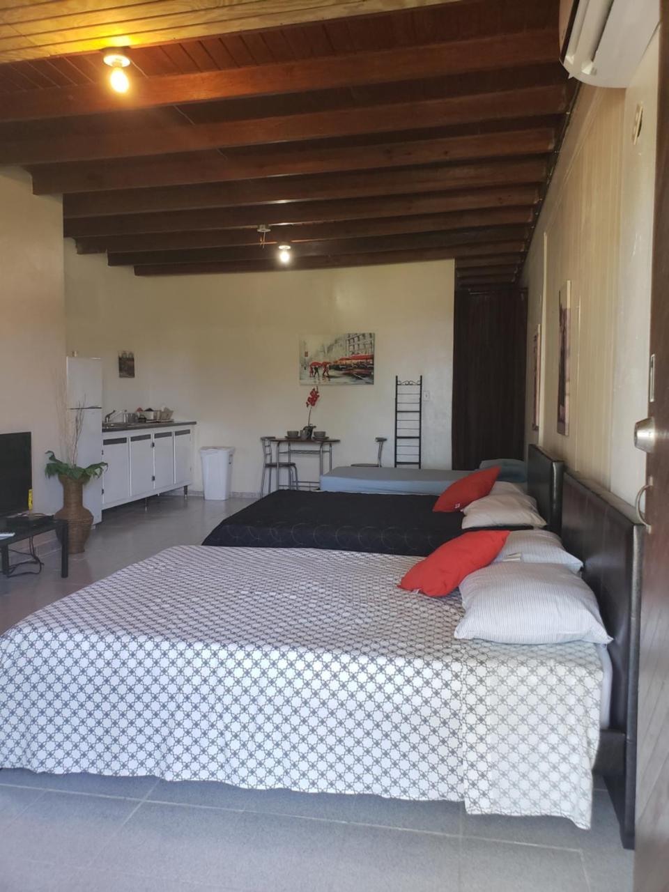 Jardin Del Mar Guesthouse Hatillo Kültér fotó