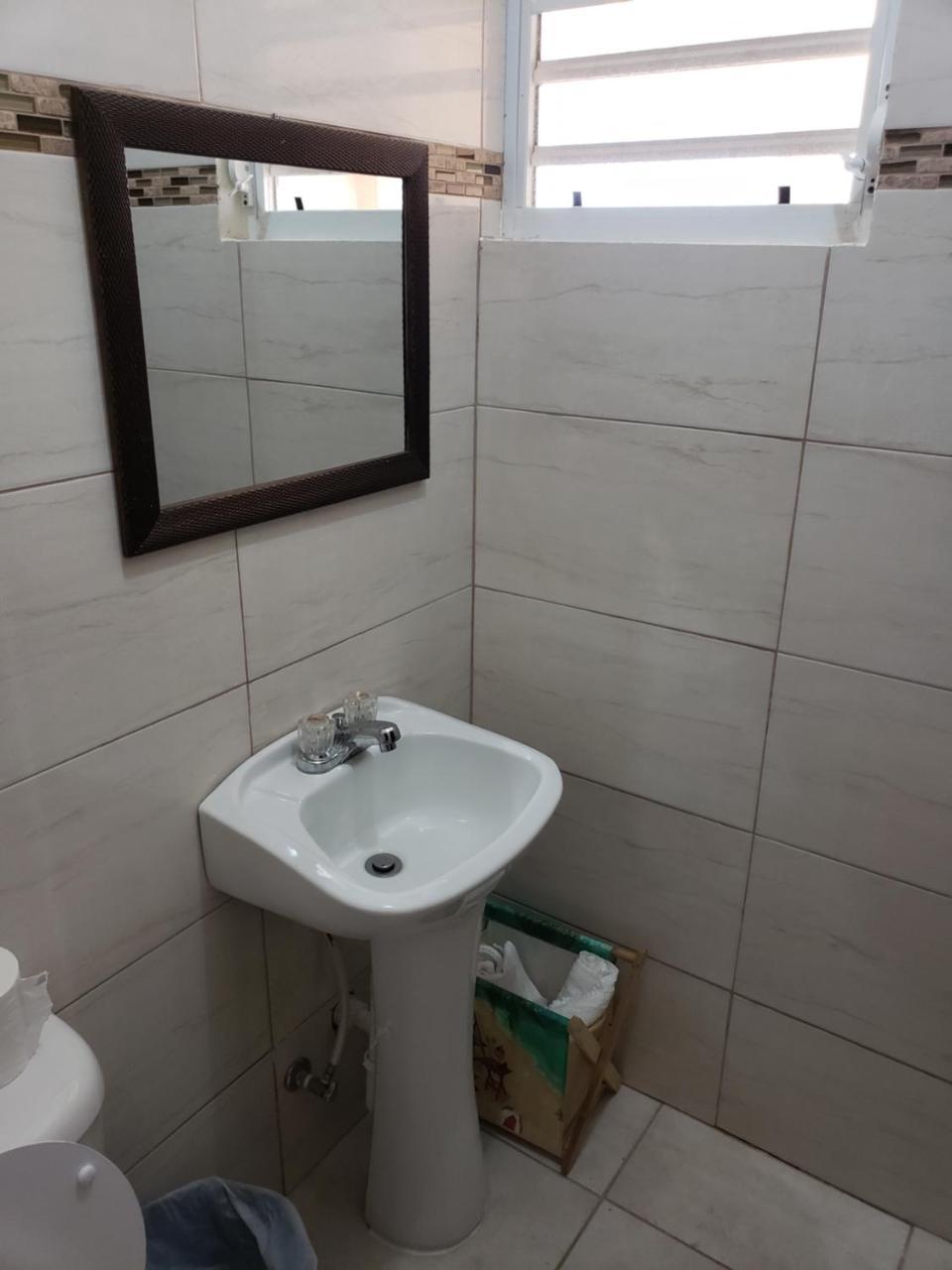 Jardin Del Mar Guesthouse Hatillo Kültér fotó